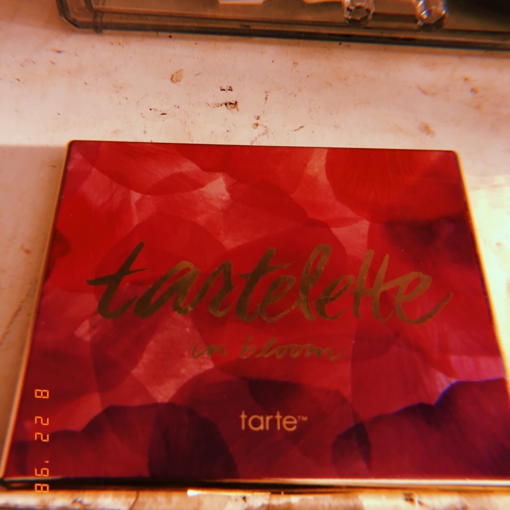 Tarte in the bloom palette
